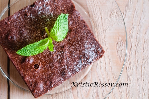 shutterstock_protein brownies with mint twig